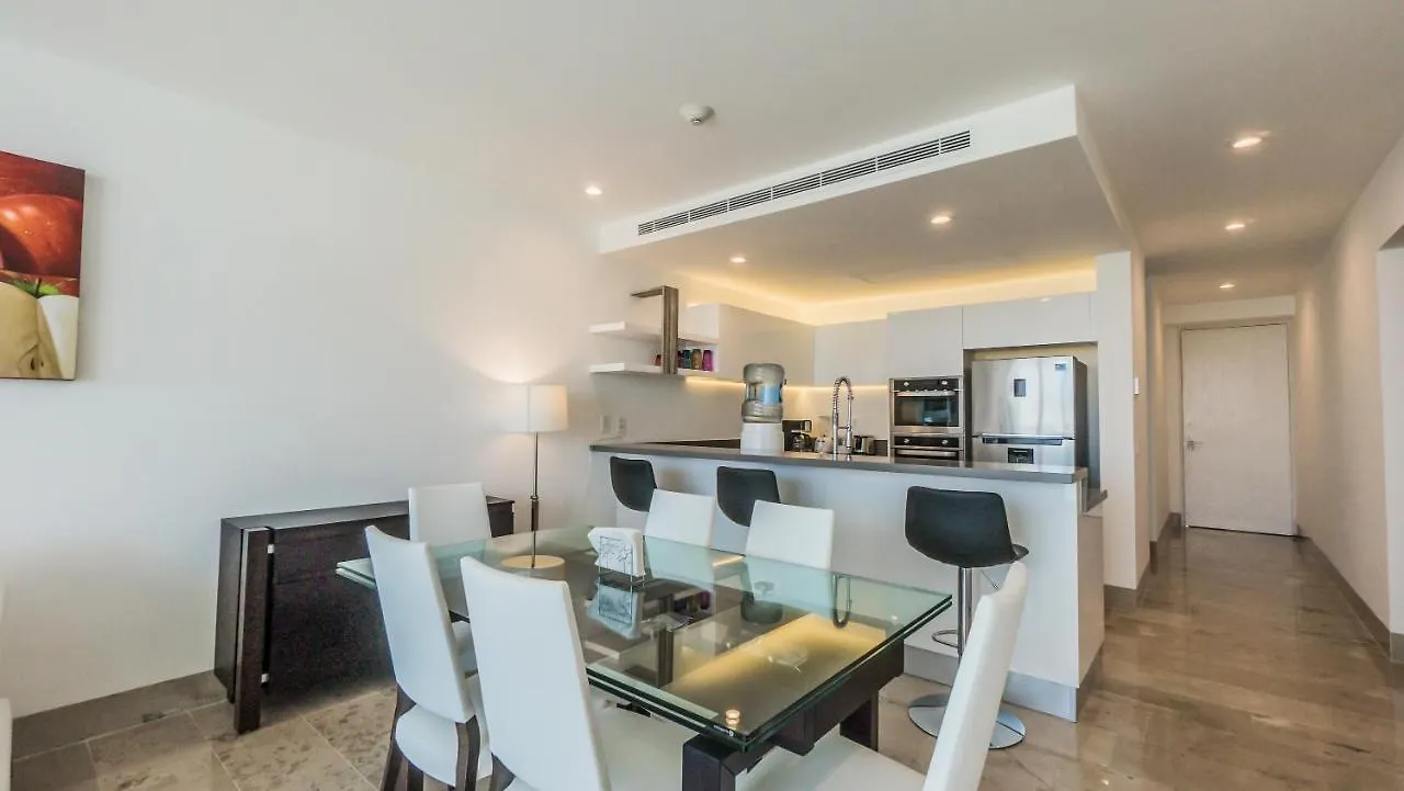 Oceana Beachside By Bvr Playa del Carmen Messico