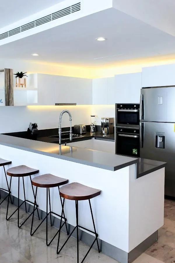 Oceana Beachside By Bvr Playa del Carmen 0*,